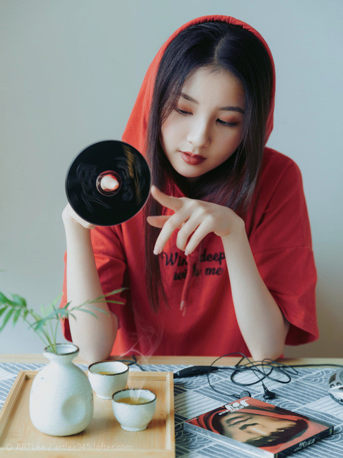 爱游戏体育平台-圣吉卢瓦联队通过数据驱动的引援策略取得成功。